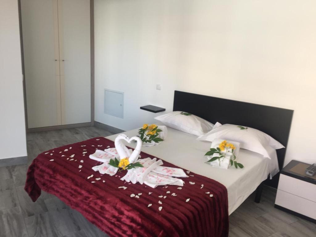 PeraLux Hotel Bagian luar foto